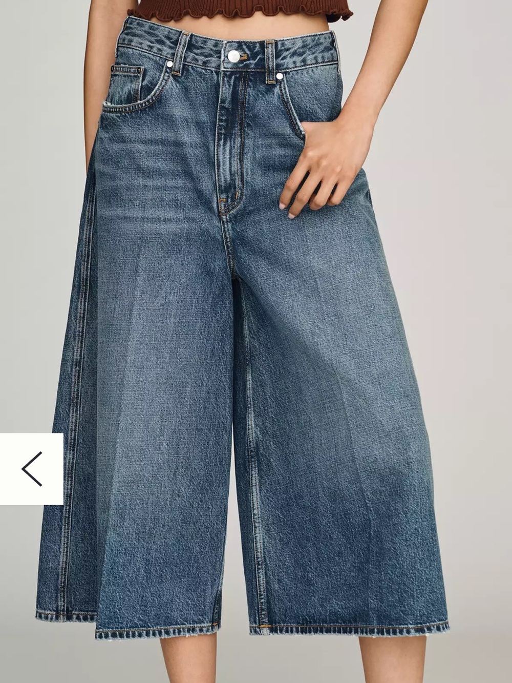SOLD OUT Pilcro High-Rise Culotte Wide Leg Cropped Jeans NWT - Picture 2 of 6